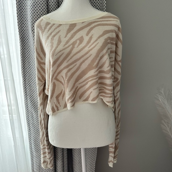 Beach Riot Tiger Print Top - Cream - Picture 3 of 6